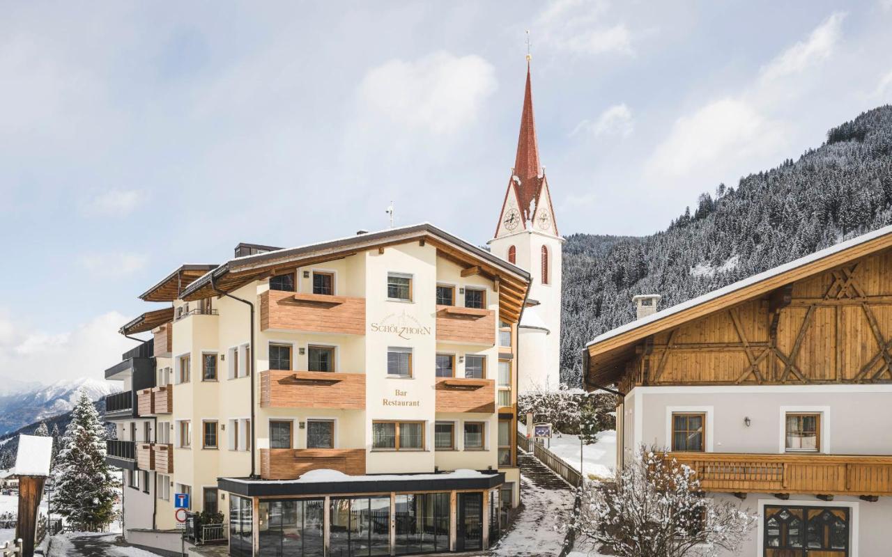 Hotel Schoelzhorn Superior Racines Exterior photo